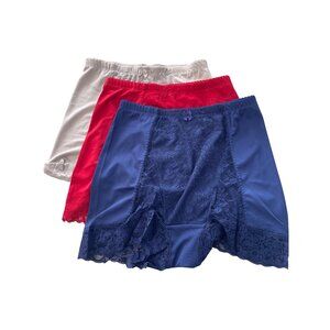 Rhonda Shear 3 Pack Classic Pin Up Boyshort Panty Size Large Gray Red Blue Lace